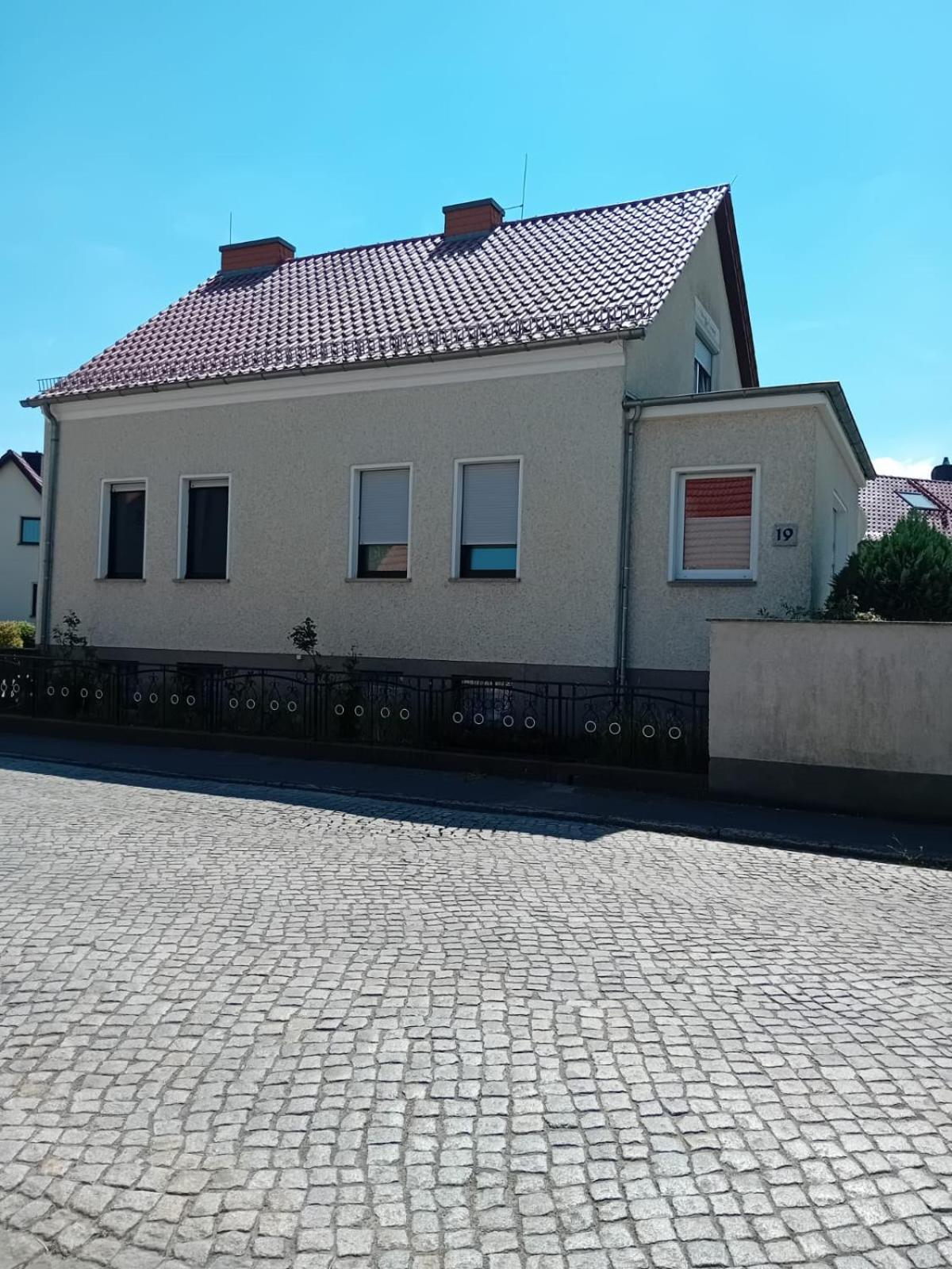 Grosses Haus Hotel Zossen Exterior photo